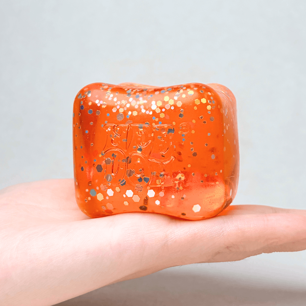 Needoh Nice Cube Luminous Glitter